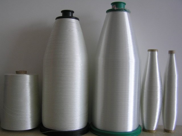 Fiberglass yarn